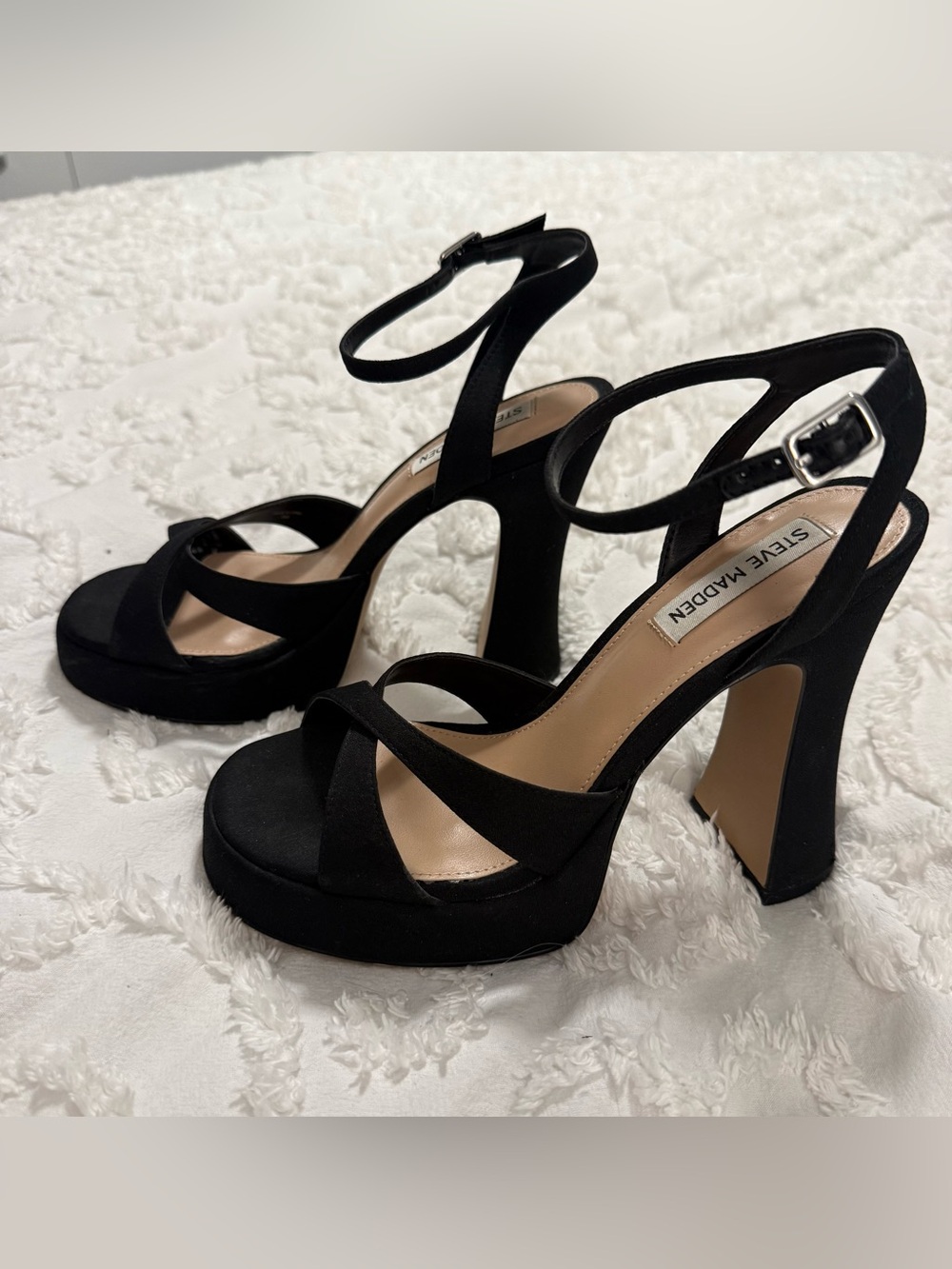 Steve Madden | Black Platform Strappy Heels
